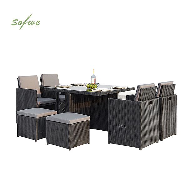 Conjunto de comedor de mimbre para exterior con dos otomanas y cuatro sillones Mesa de comedor - 10D01D