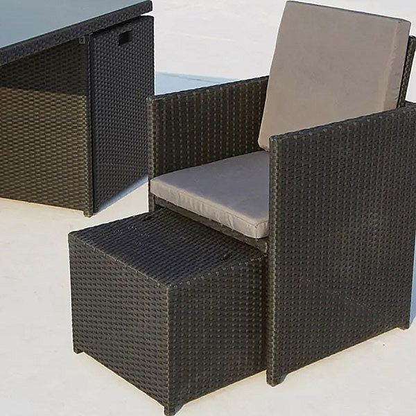 Conjunto de comedor de mimbre para exterior con dos otomanas y cuatro sillones Mesa de comedor - 10D01D