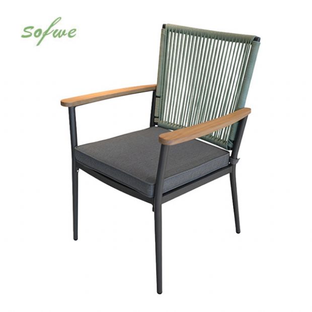 Silla de comedor de exterior con estructura de aleación de aluminio y cojín de asiento de 5 cm de grosor. - 11D27G