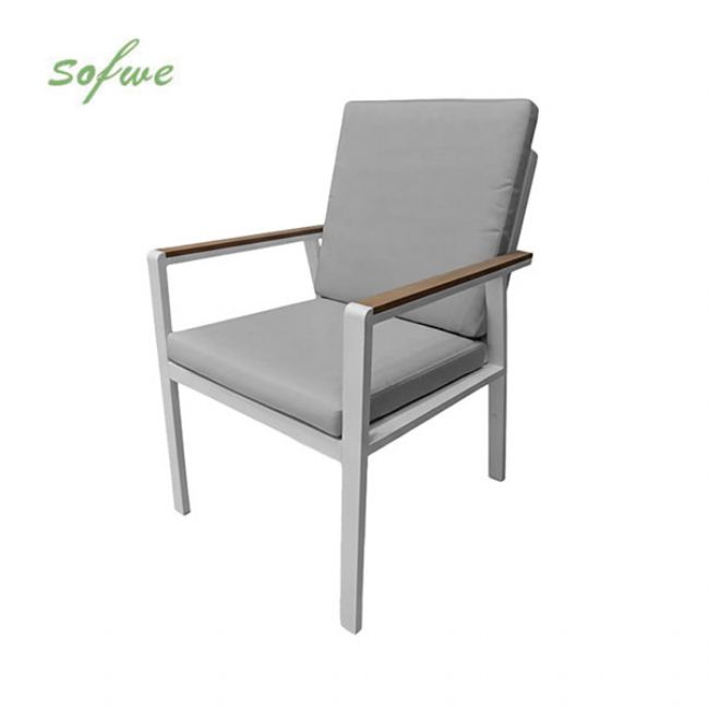 Silla de comedor de aluminio con reposabrazos de WPC para exteriores con cojín - 11D27J