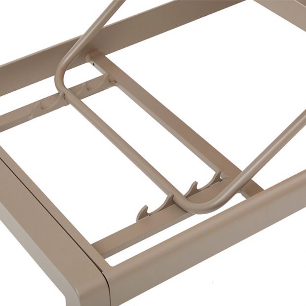 Sillón ajustable de aluminio, plástico y madera con ruedas - 11D14G