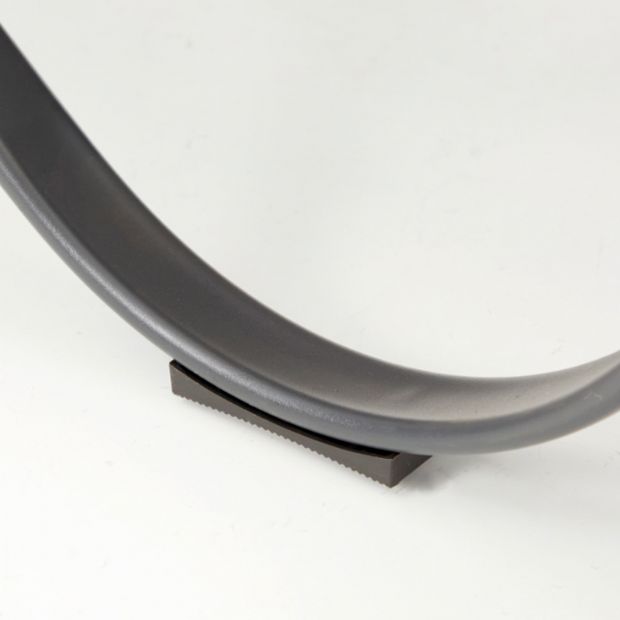 Sillón ajustable de hierro con reposabrazos en forma de S - 11D14J
